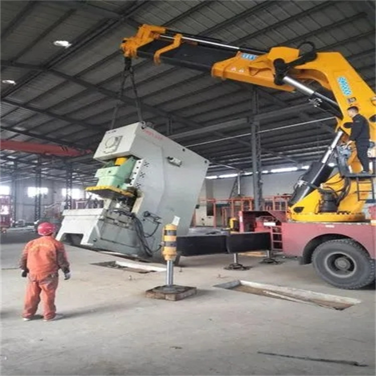 关岭80吨折臂吊车出租附近电话